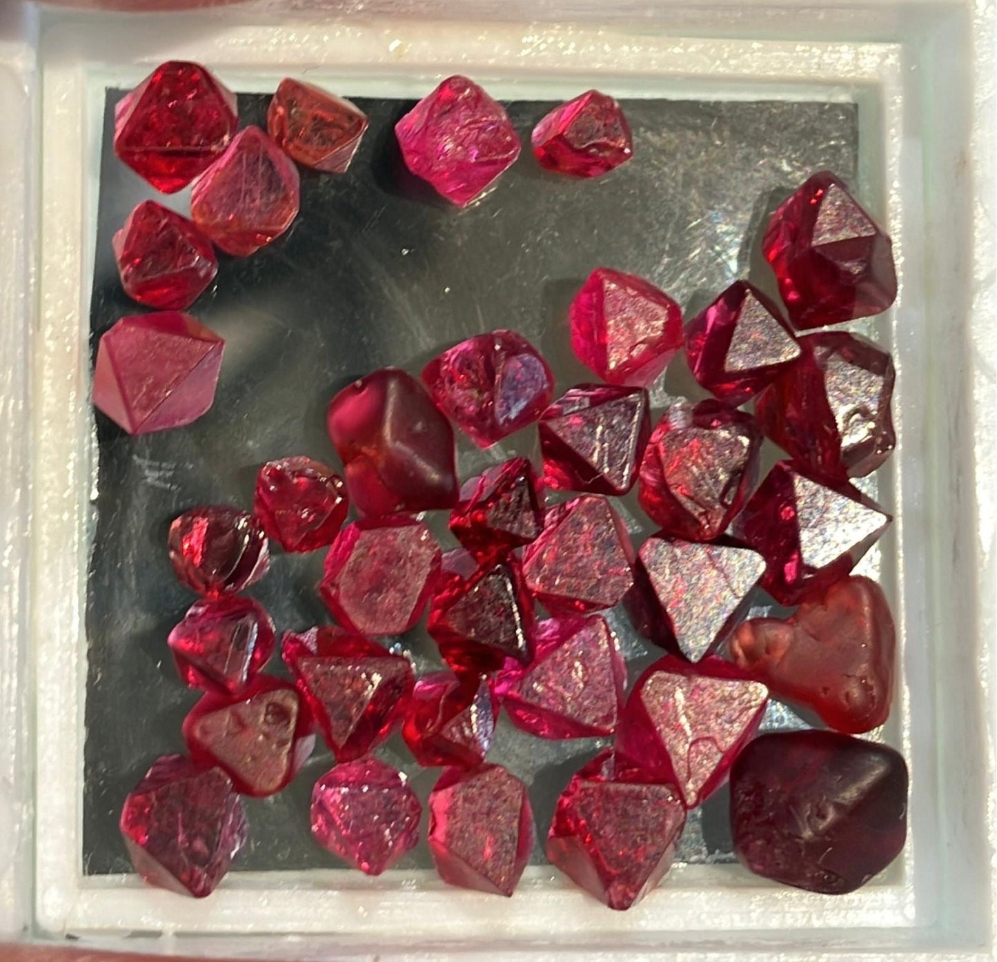 32 carats Natural Rough Burmese Spinels