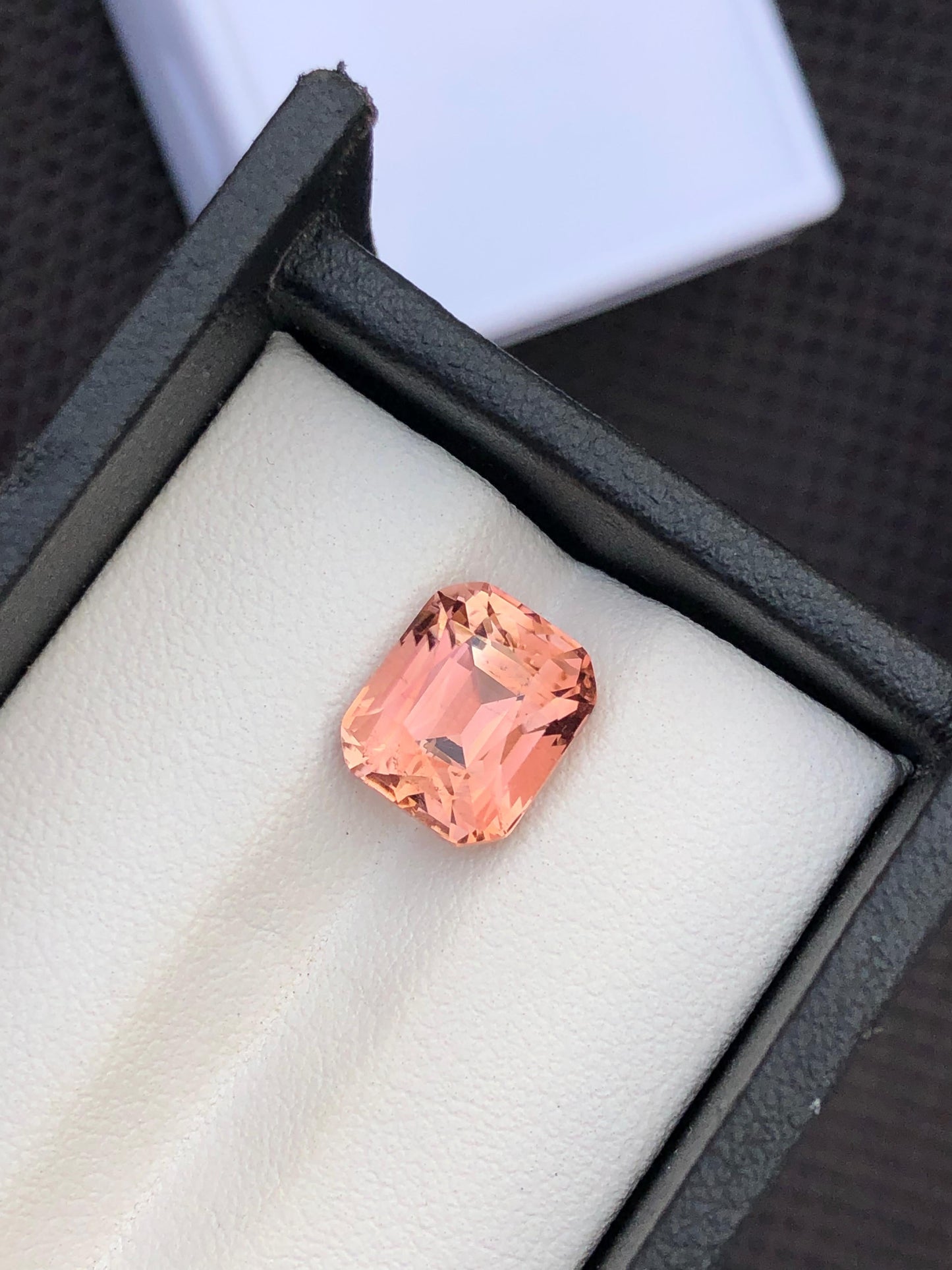 5.30 carats Tourmaline Loose Gem