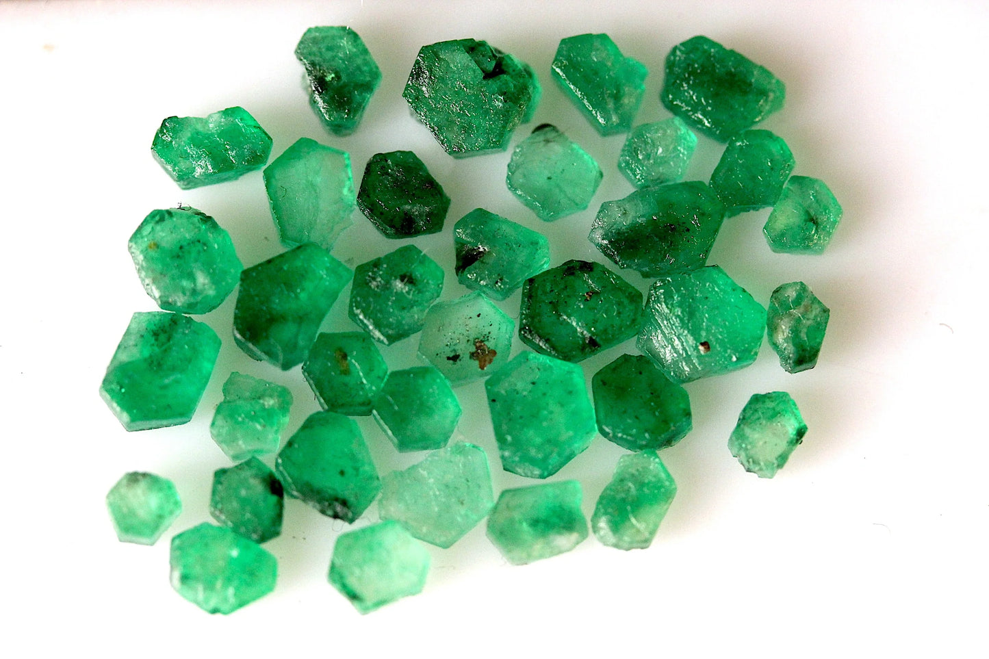 13Carats Natural Vivid Green Rare Rough Swat Emerald Slices