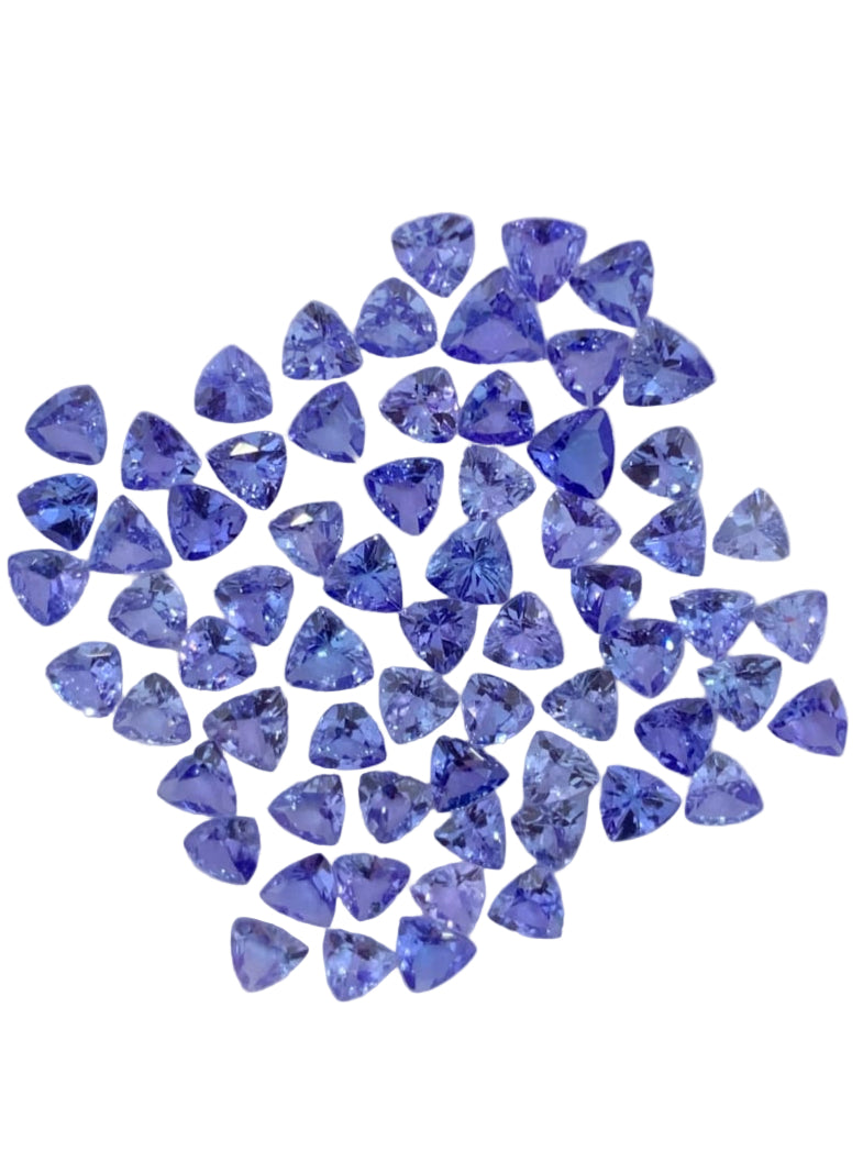 15 Carat Triangle Shape Blue Tanzanite Loose Stones Deal