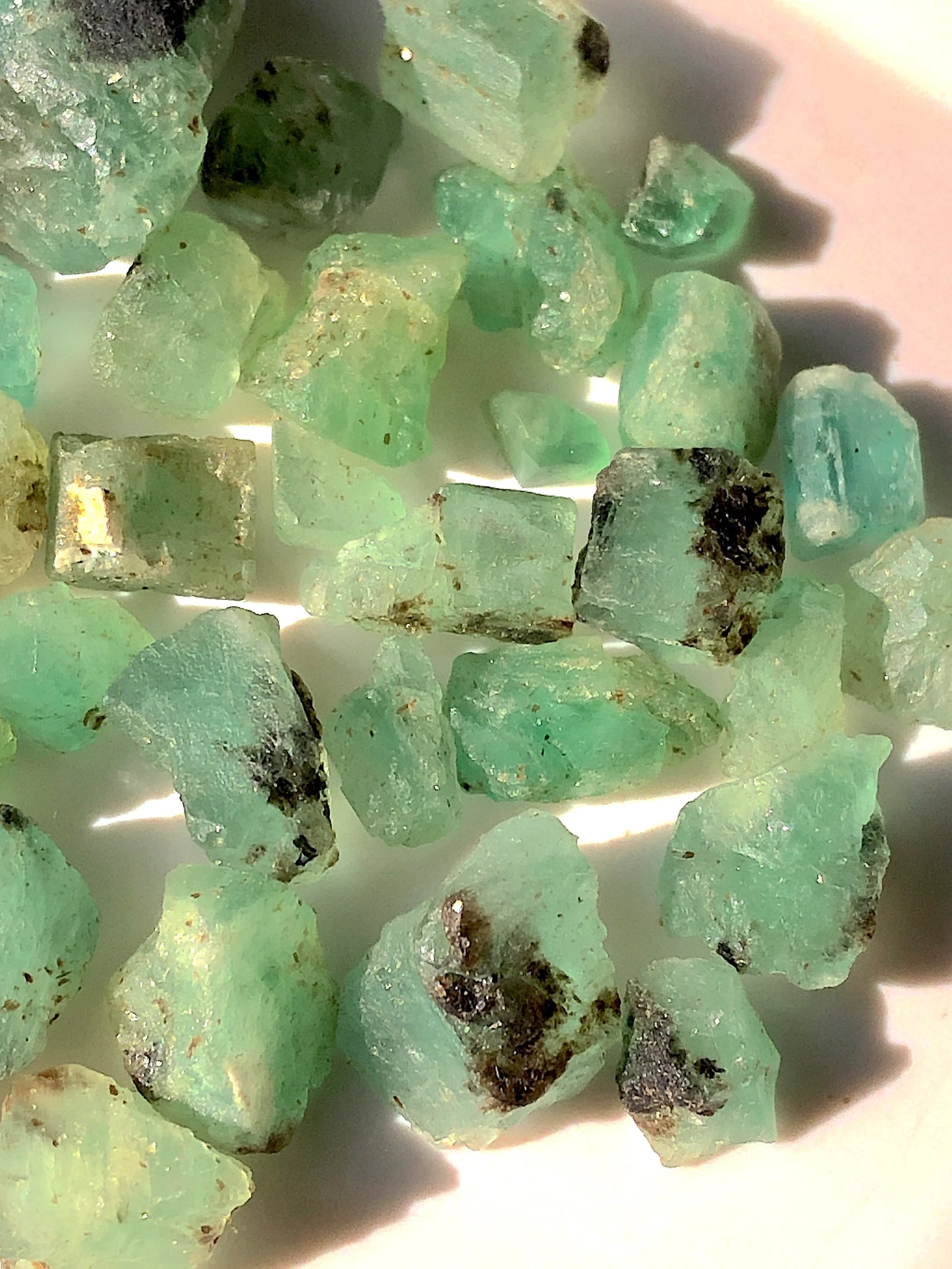 180 Carats Natural Rough Emerald Stones from Chitral