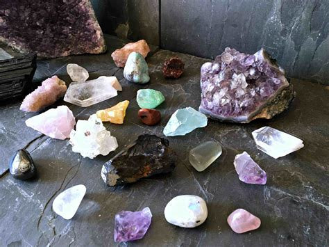 Exploring the Healing Properties of Gemstones: Find Your Perfect Match