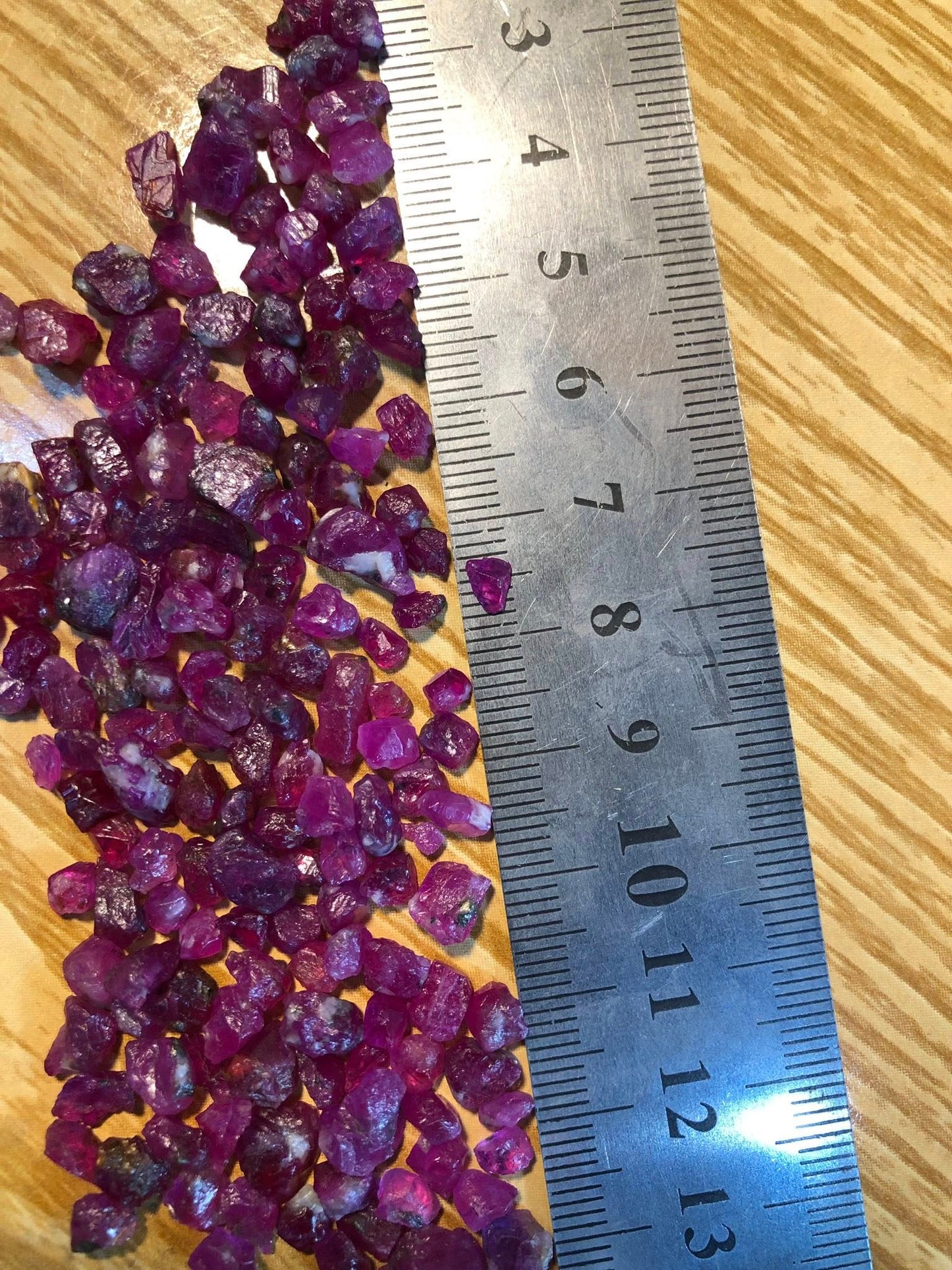100 Carats Rough Ruby Stones for Faceting / Lapidary