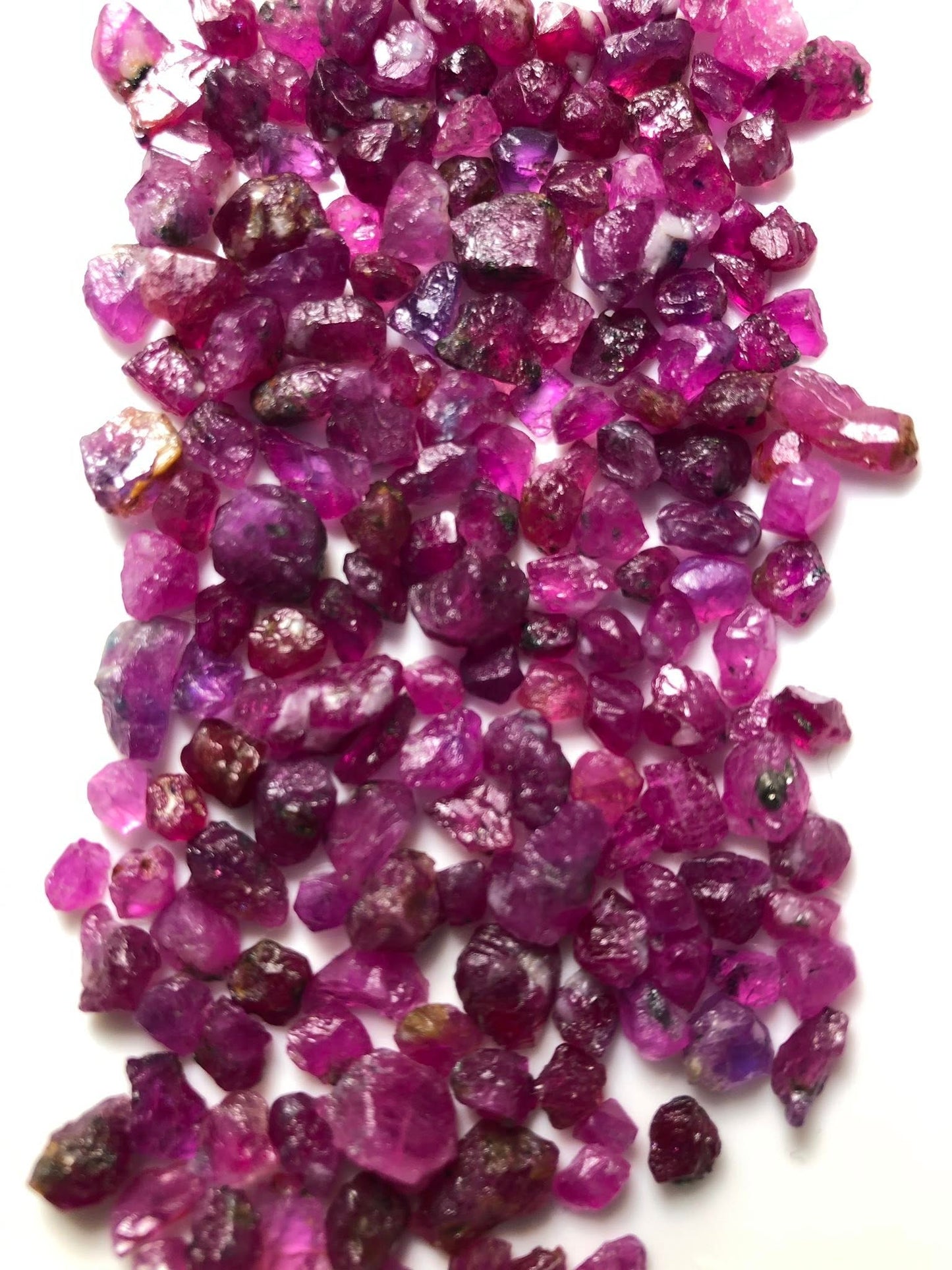 100 Carats Rough Ruby Stones for Faceting / Lapidary
