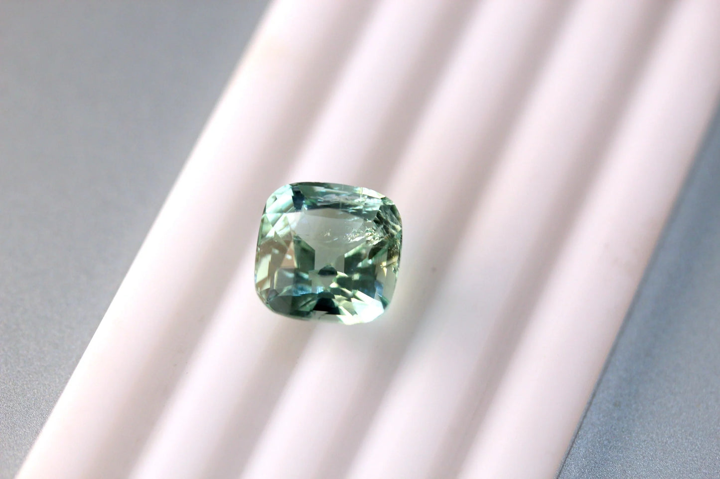 4.95 Carats Blue Aquamarine Cushion Cut Loose Gem