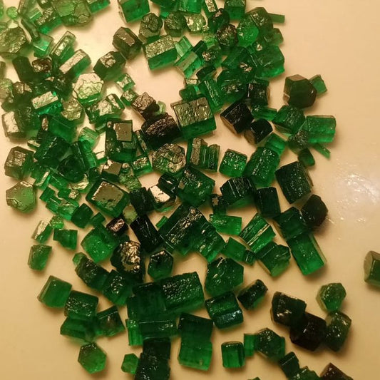 100 Carat AA Grade Rich Green Facet Grade Rough Emerald