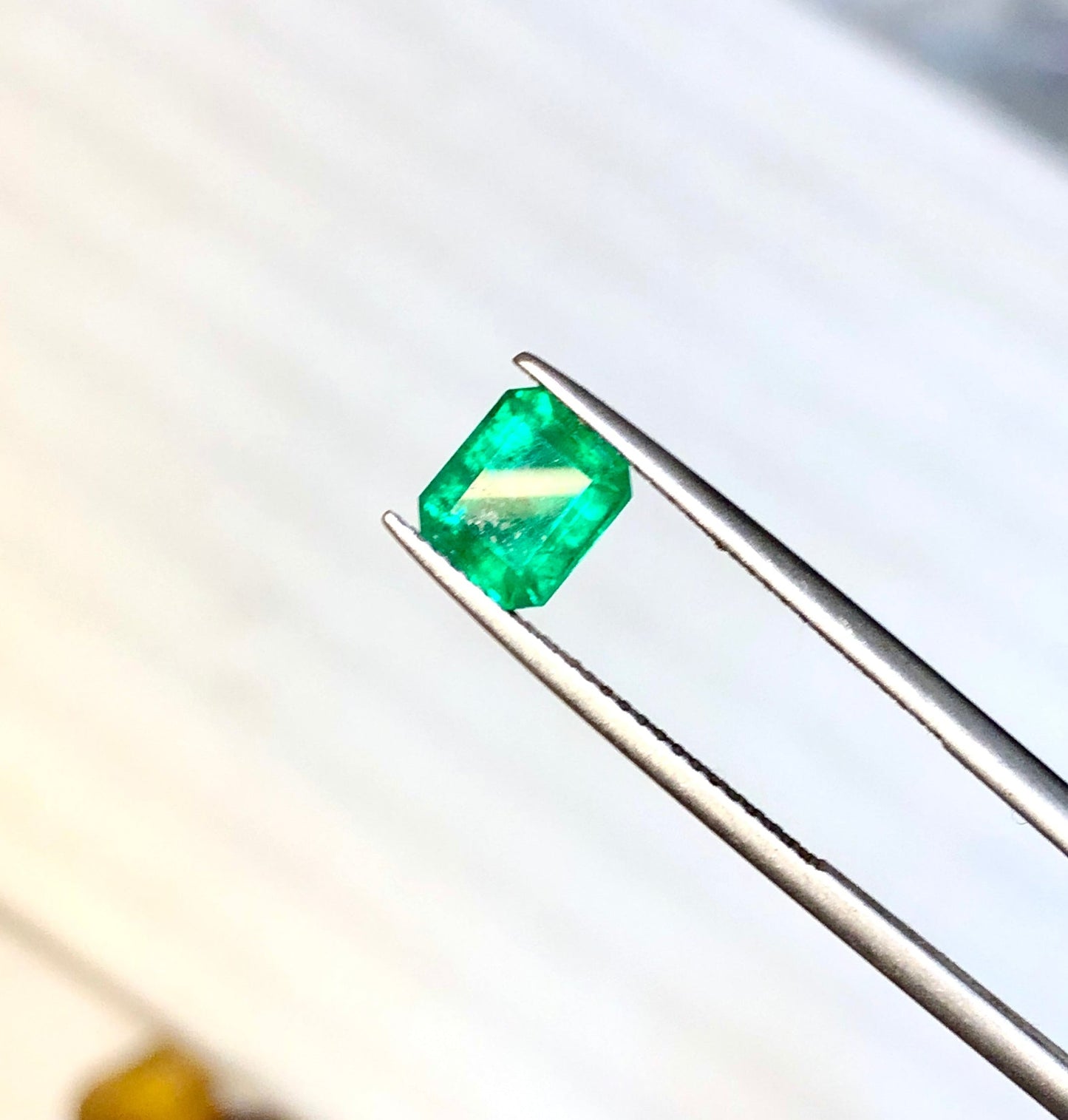 1.36 Carats Octagonal Loose Green Emerald Stone