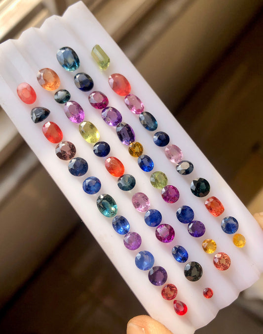 23 Carats Natural Fancy Sapphire Loose Gemstones