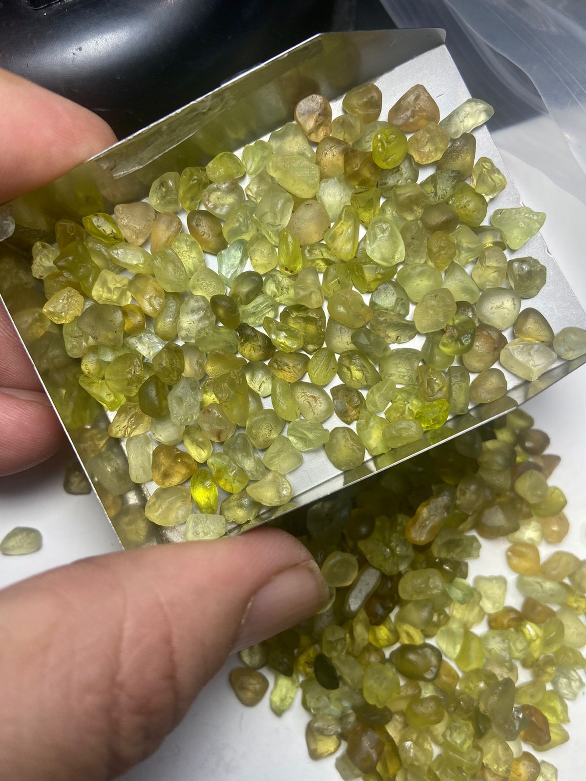 500 Carat Natural Rough Chrysoberyl Parcel