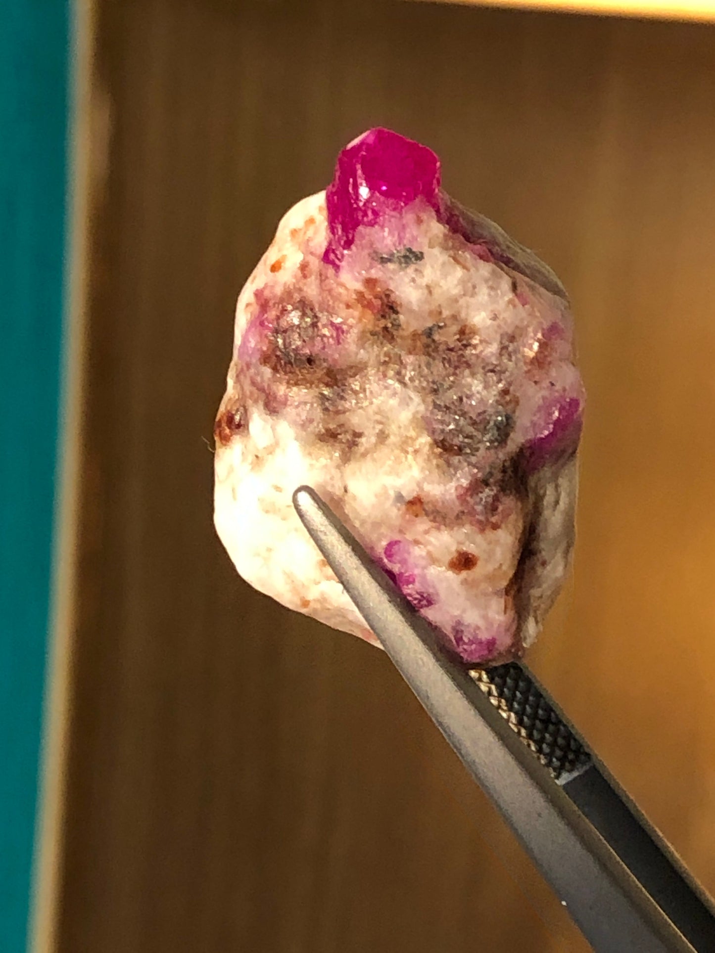 27 carats Natural Ruby Crystal on Calcite from Afghanistan