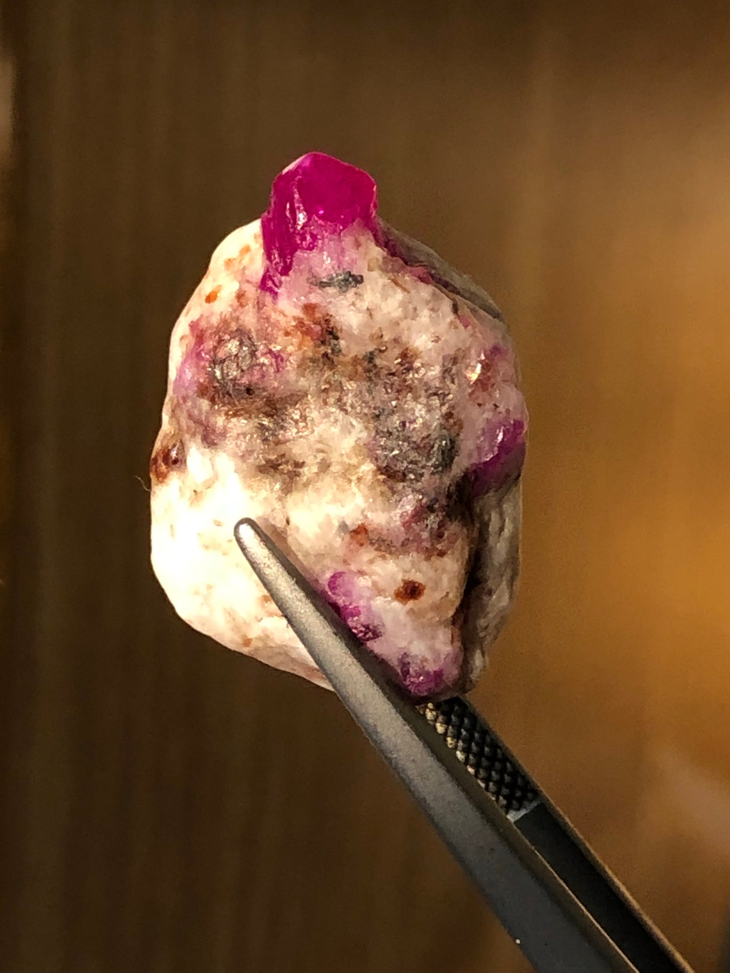 27 carats Natural Ruby Crystal on Calcite from Afghanistan