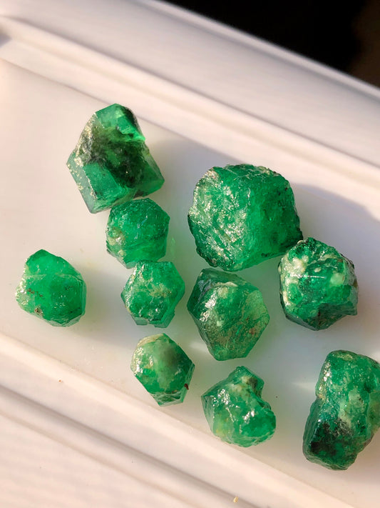 49 Carats Vivid Green Swat Emerald Rough Stones -  from Pakistan