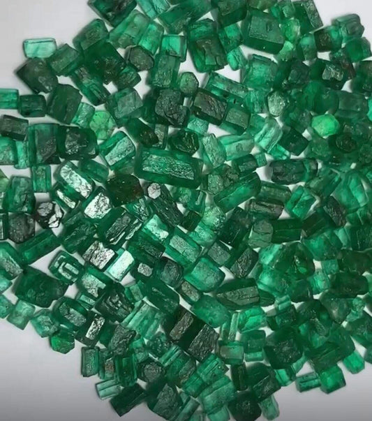 100 Carats Natural Rough Emerald- Rich Green Colour.