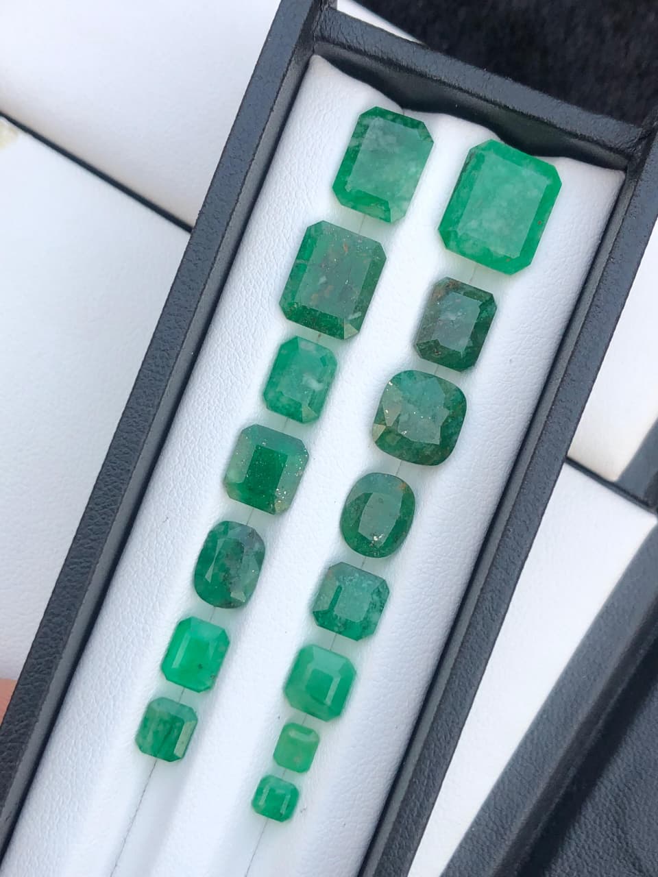 23 Carat Faceted Loose Emerald Gemstone | Smal Deal