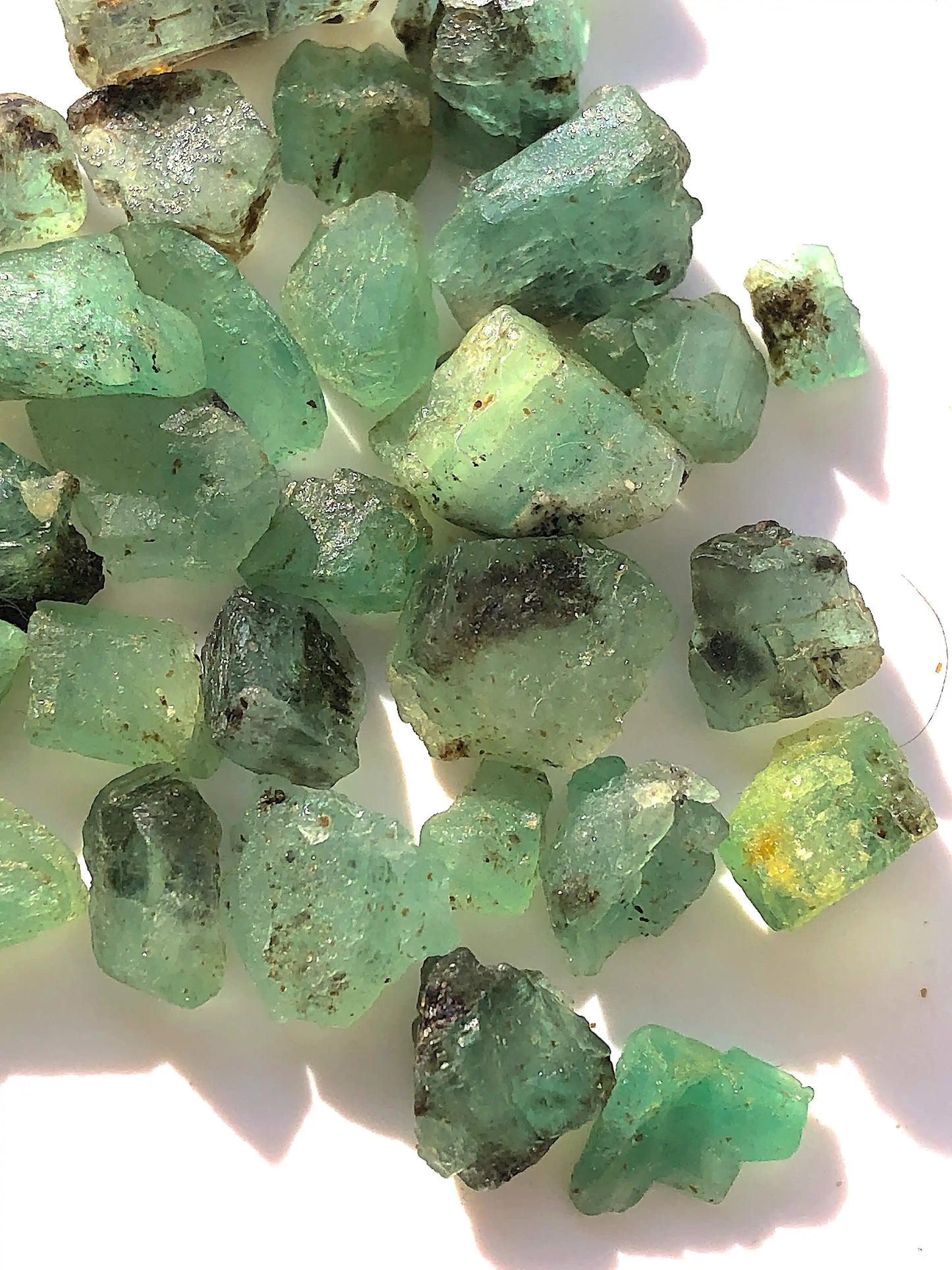 130 Carats Rough Emerald Deals from Chitral for Faceting / Cabbing
