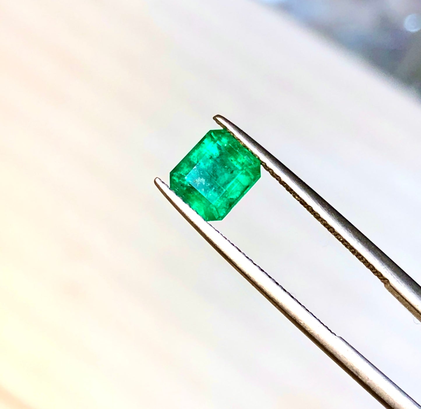 1.36 Carats Octagonal Loose Green Emerald Stone