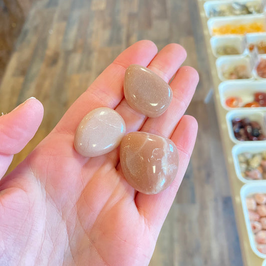 Peach Moonstone (Inspiration) Tumbled