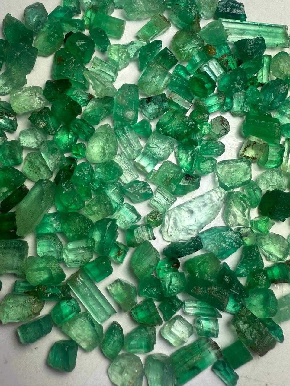 150 carats Natural Panjshir Rough Emeralds for Cutting