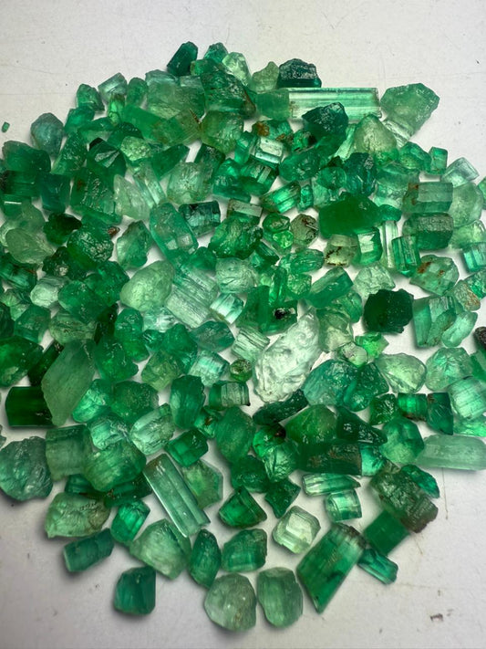 150 carats Natural Panjshir Rough Emeralds for Cutting