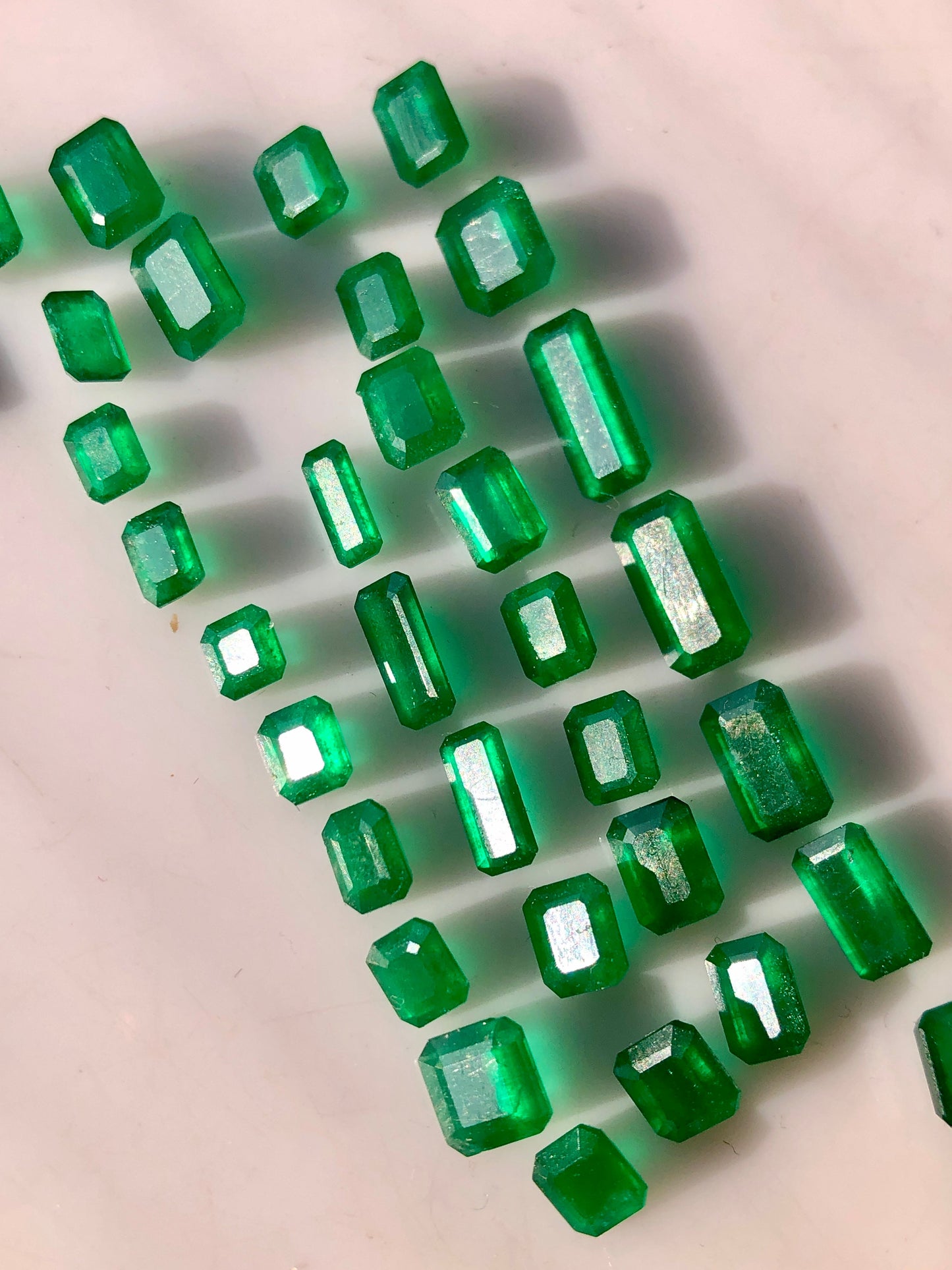 22 Carats Natural Swat Emerald Loose Stones AAA Green Color