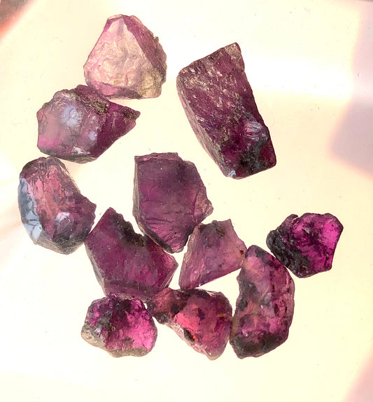 36.8 Carats Natural Uncut Purplish Pink Sapphire Crystals