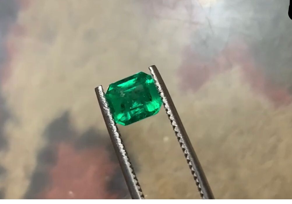 1.10 Carat Emerald Loose Gem
