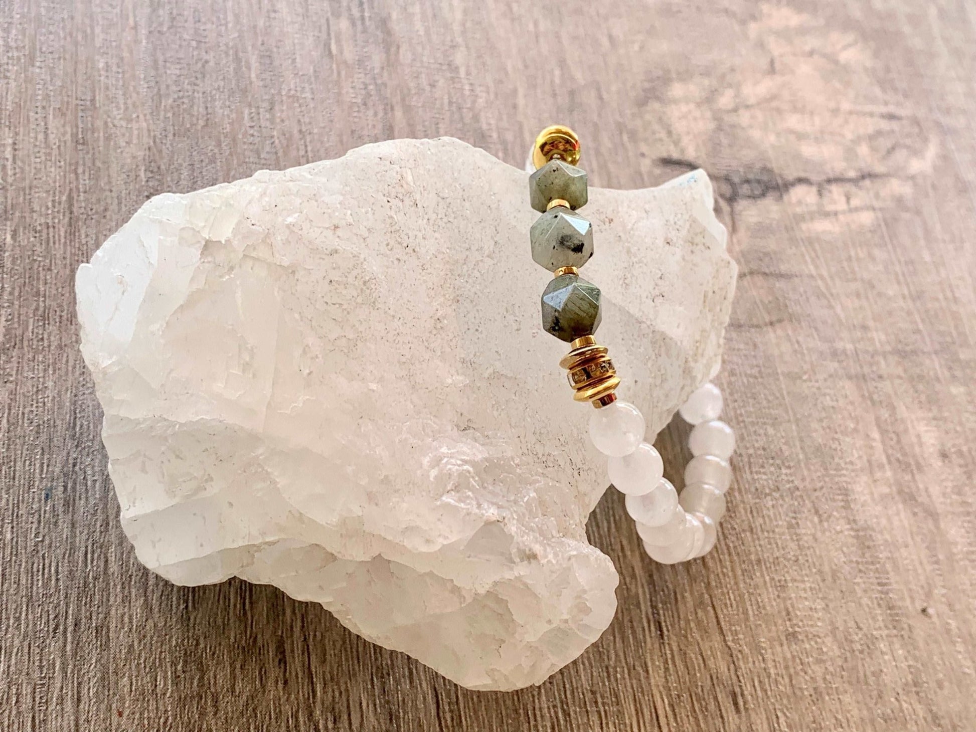 Francis Handmade White Quartz, Labradorite, and Gold Plated Hematite Expandable Beaded Bracelet - Born Mystics