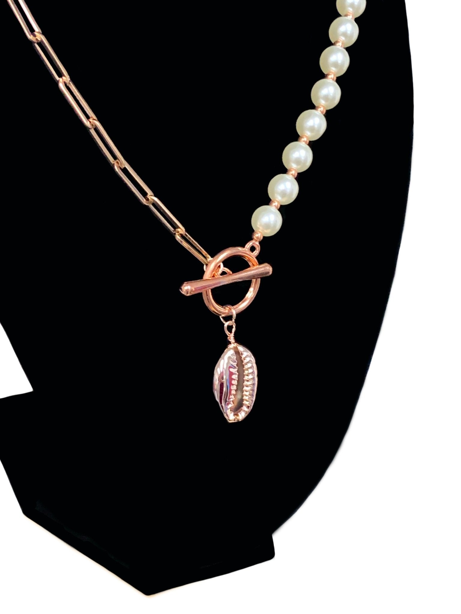 Mishu- Handmade Cultured Pearl and Rose Gold Paperclip Necklace/ Choker - Born Mystics
