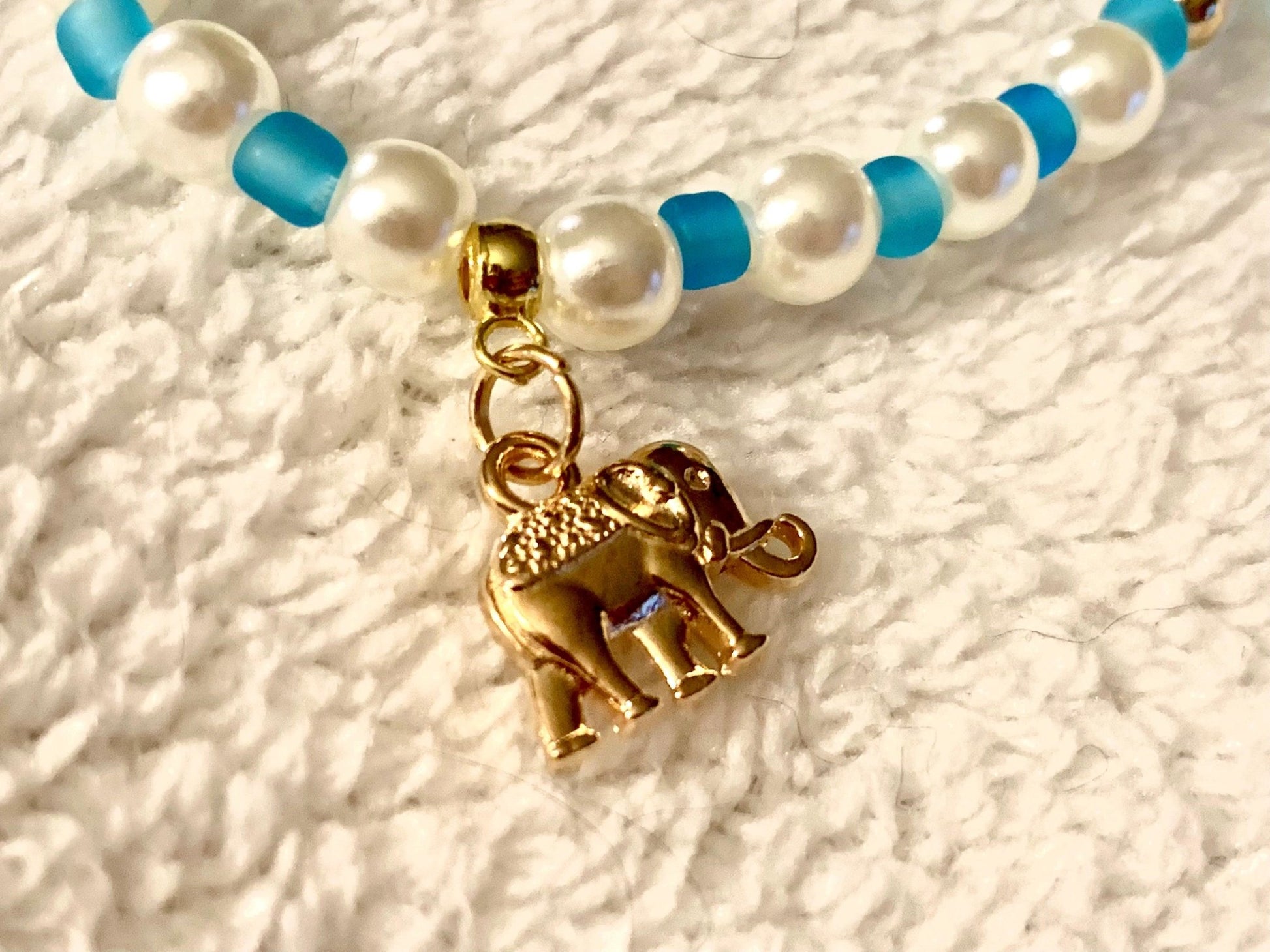 🔴SOLD🔴Lucky Elephant Handmade Faux Pearl and Millefiori Glass Beaded Expandable 6" Bracelet - Born Mystics