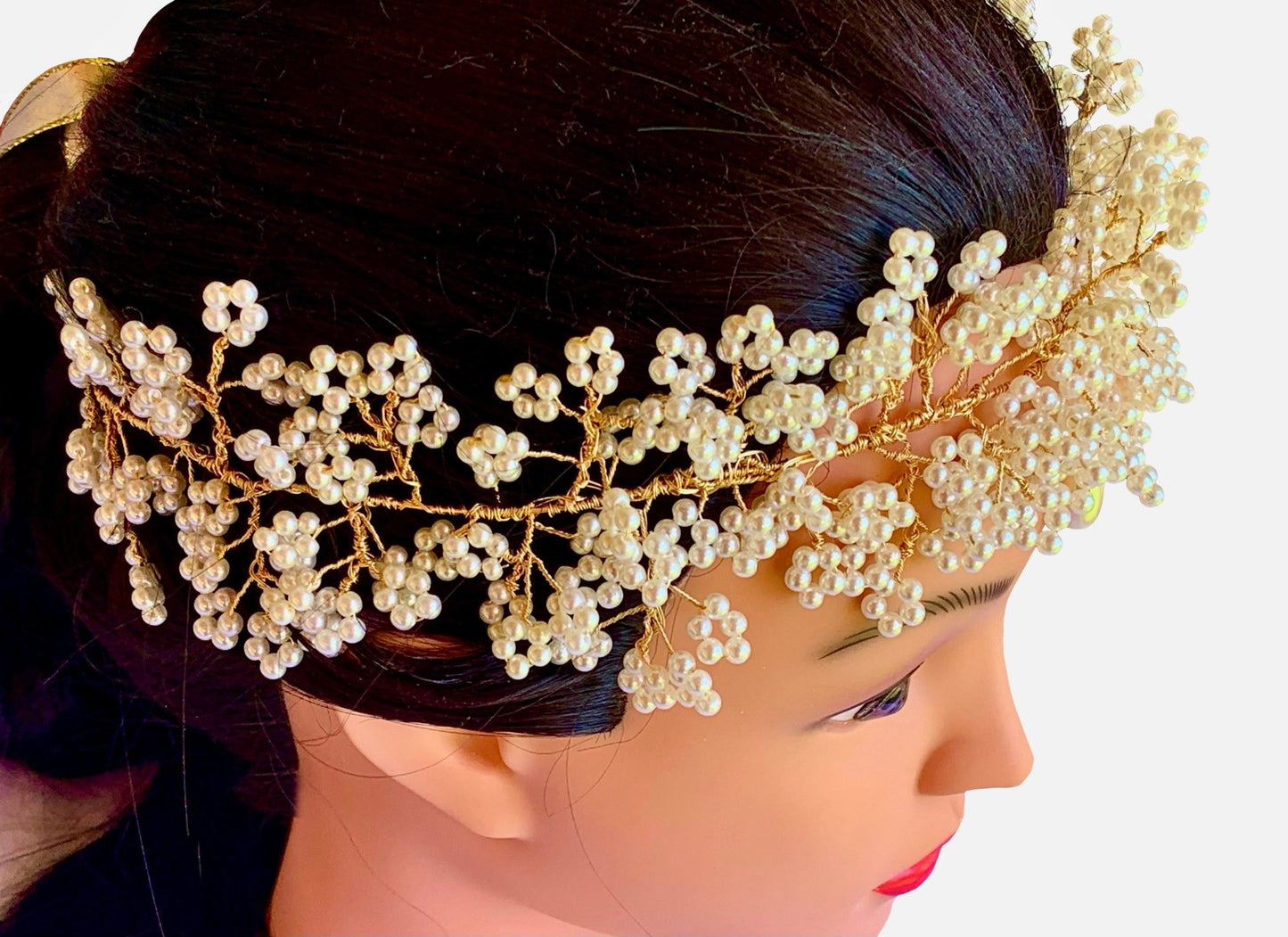 Tytania Handmade Delicate Off White Faux Pearl Bridal/ Bridesmaid Headpiece - Born Mystics